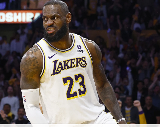 包含勒布朗签约湖人队,将展开新一轮挑战的词条