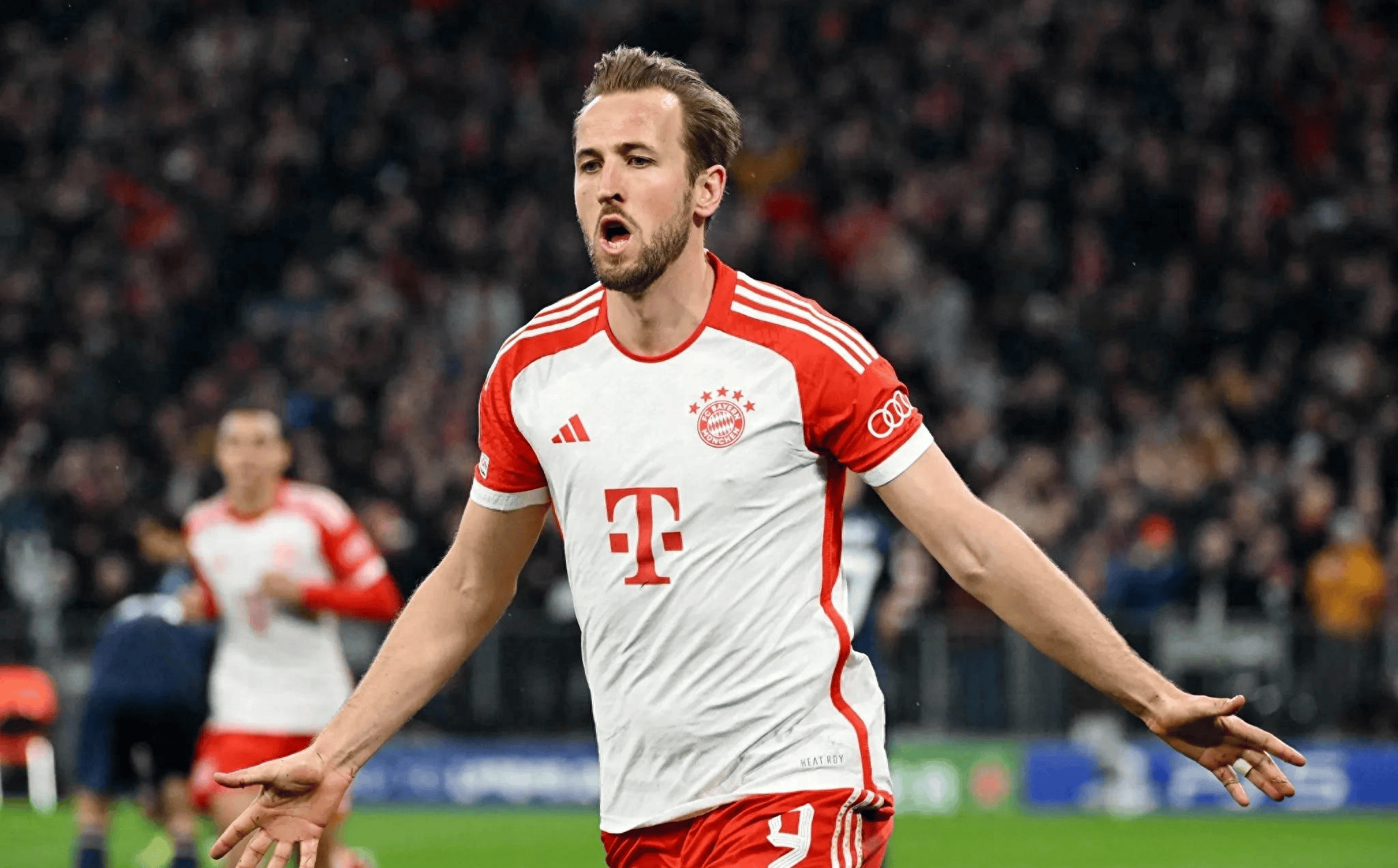 关于勒沃库森胜出，稳居中游积分榜的信息