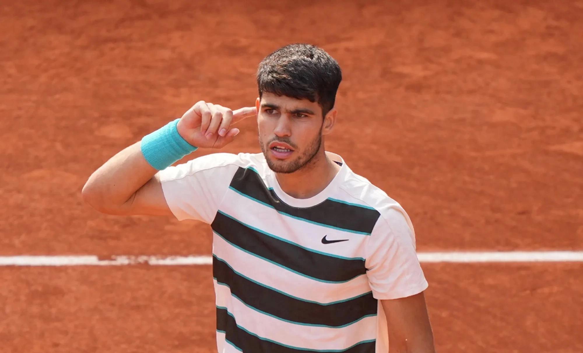 意大利队在悬崖边反超对手获胜 意大利队在悬崖边反超对手获胜