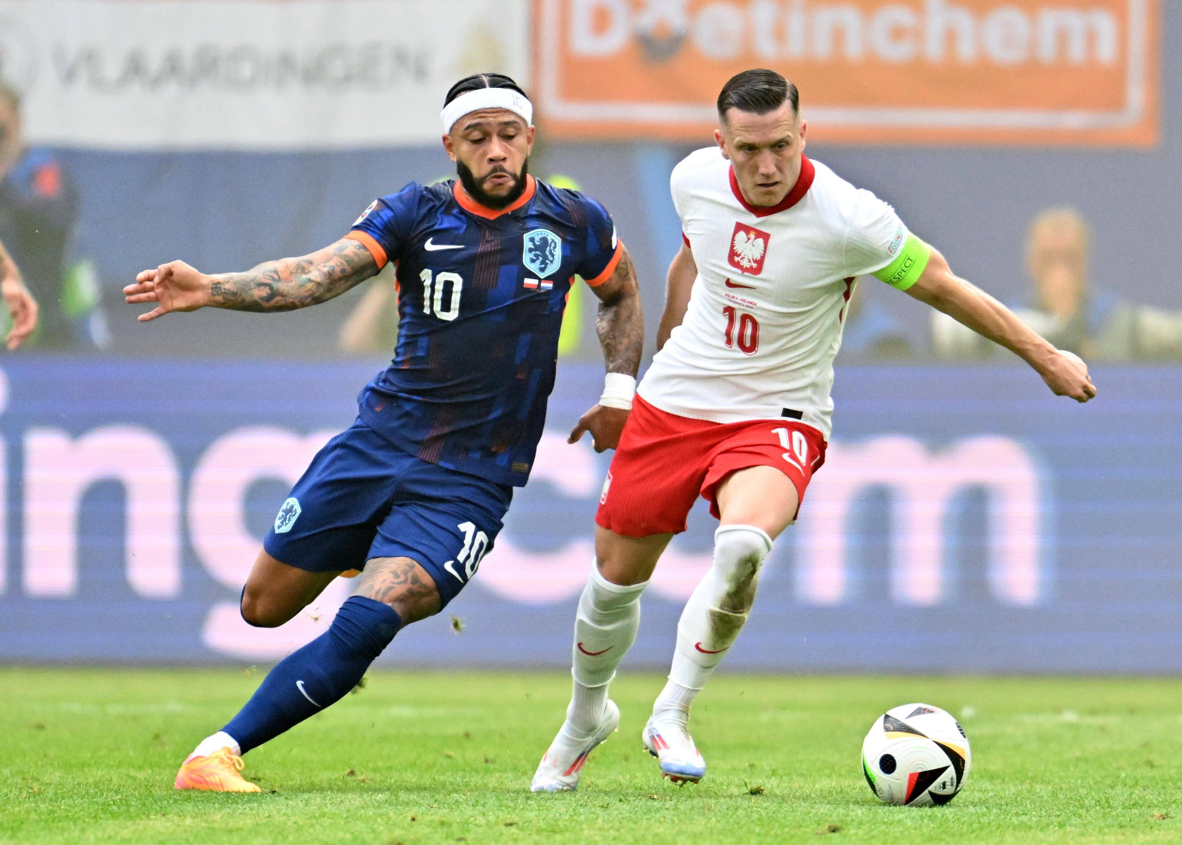 包含热刺战平阿根廷，姆巴佩关键助攻意甲的词条