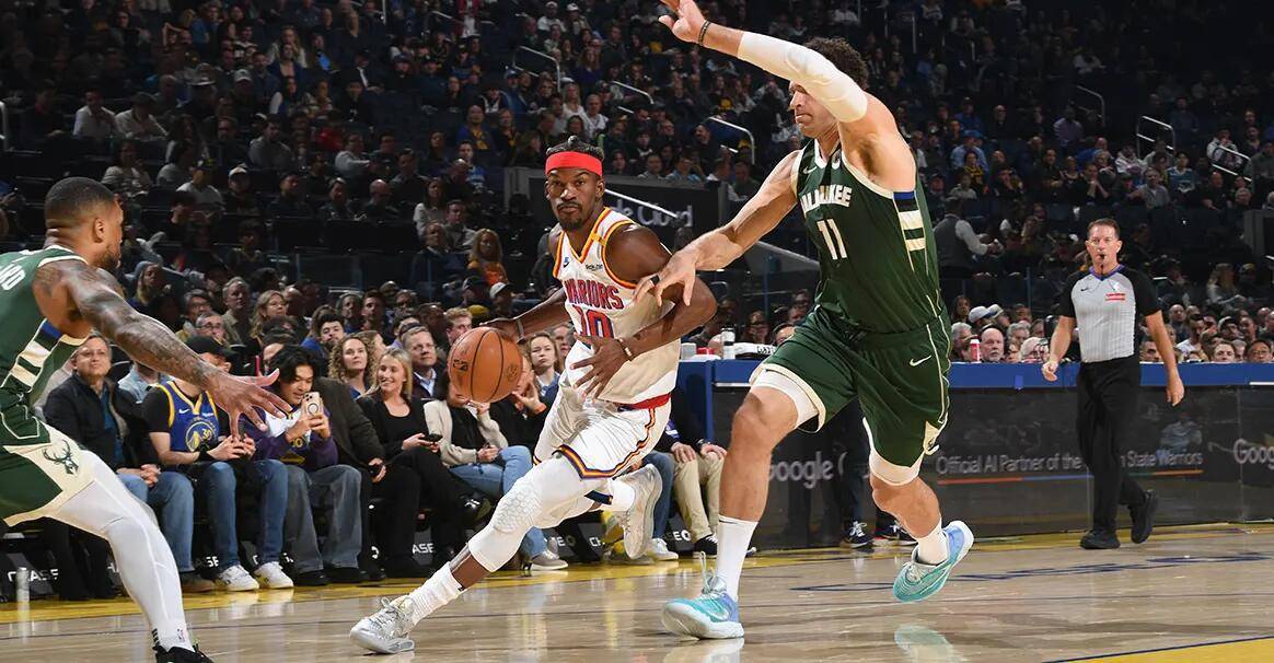 勇士惨遭雄鹿逆转,失去胜利 勇士惨遭雄鹿逆转,失去胜利