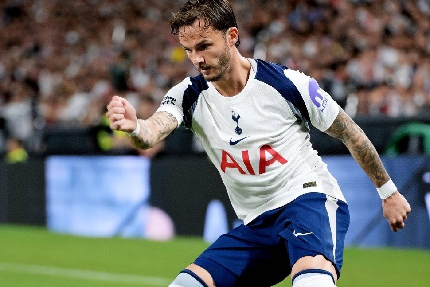 包含热刺后卫遭遇伤病困扰，战绩下滑的词条