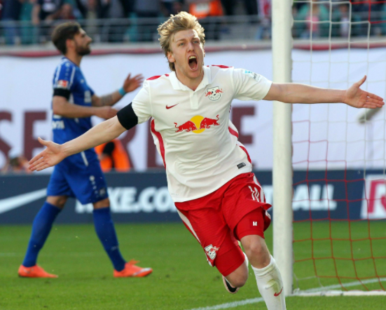 关于热那亚球队合作紧密,稳操胜券的信息 关于热那亚球队合作紧密,稳操胜券的信息