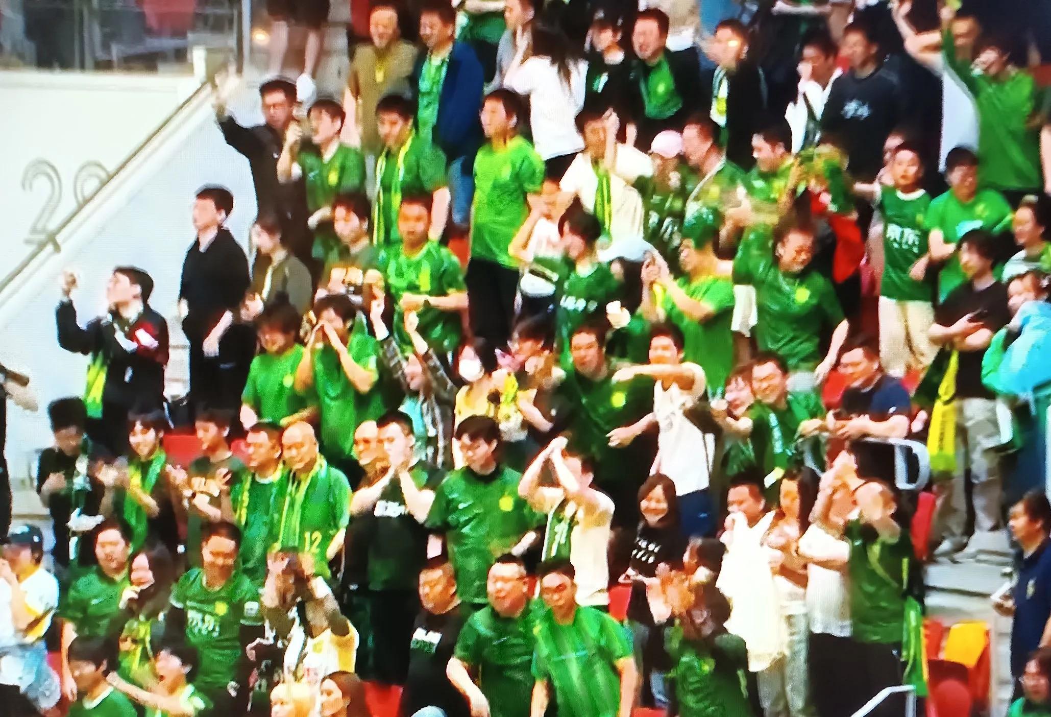 北京国安客场大胜河南建业，保持不败