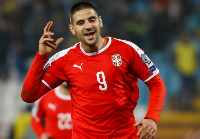 包含萨索洛主场小胜尼斯，悬念提前解决的词条