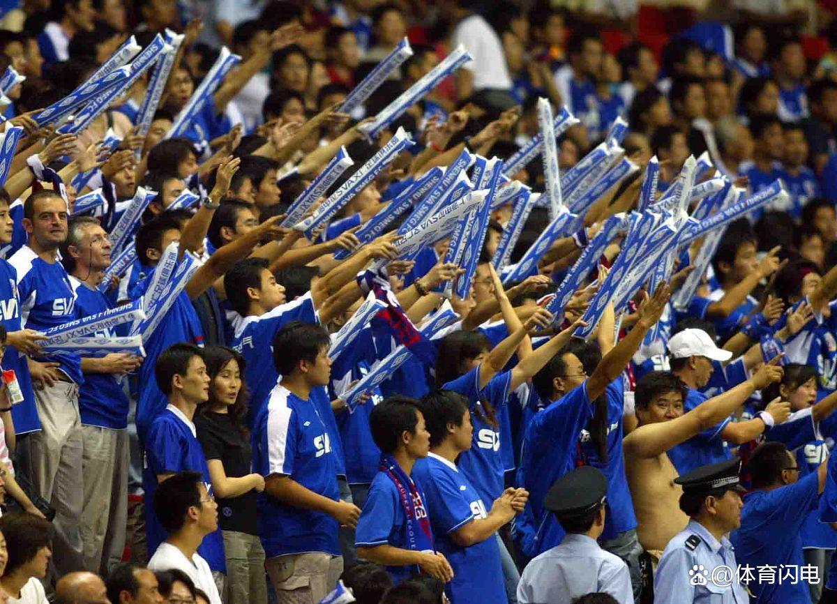 包含切尔西球员助攻频现,团队合作获得成功的词条 包含切尔西球员助攻频现,团队合作获得成功的词条