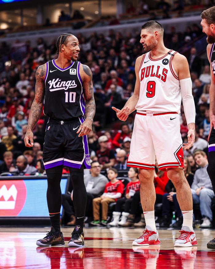 公牛击败魔术，拉文砍下30+