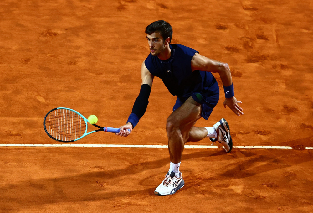 意大利网球队强势日本网球队，穆雷爆发神勇的简单介绍