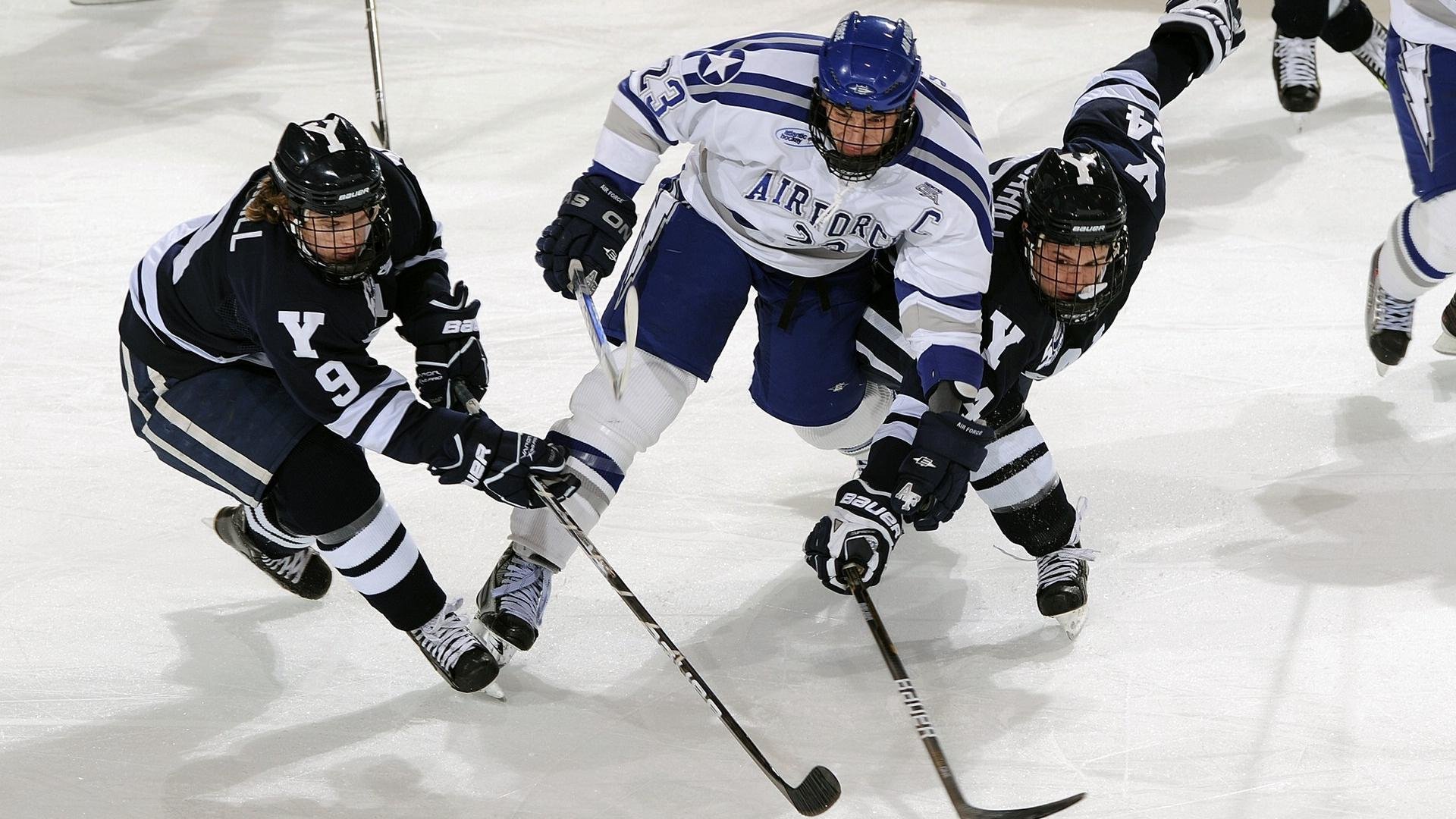 铁血森林，防守锁死活塞，利拉德之刃惊艳出鞘