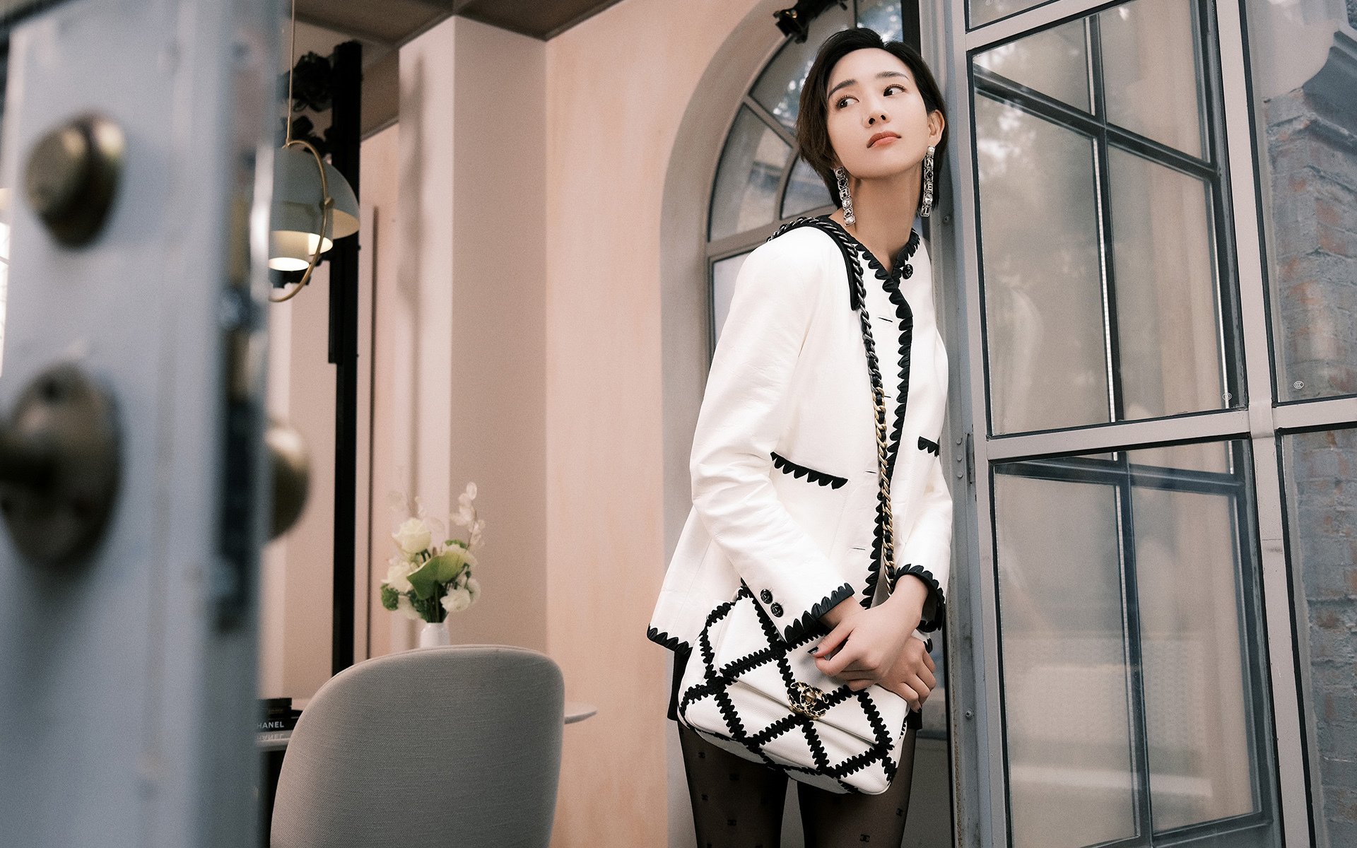 亚特兰大战胜多特蒙德,阿尔瓦雷斯世界杯闪耀,足球世界的双重奏鸣