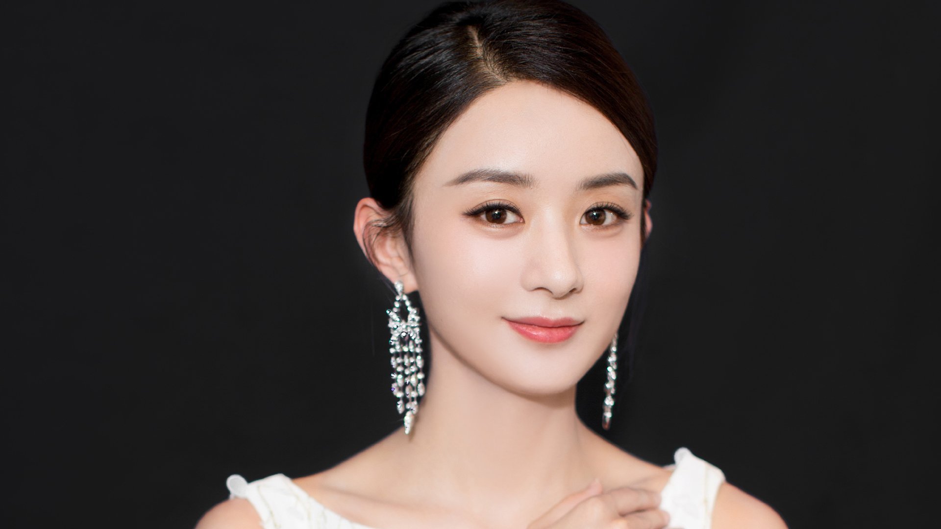 压力下的璀璨光芒，孙兴慜爆发与勒沃库森逆转玻利维亚的足球启示录