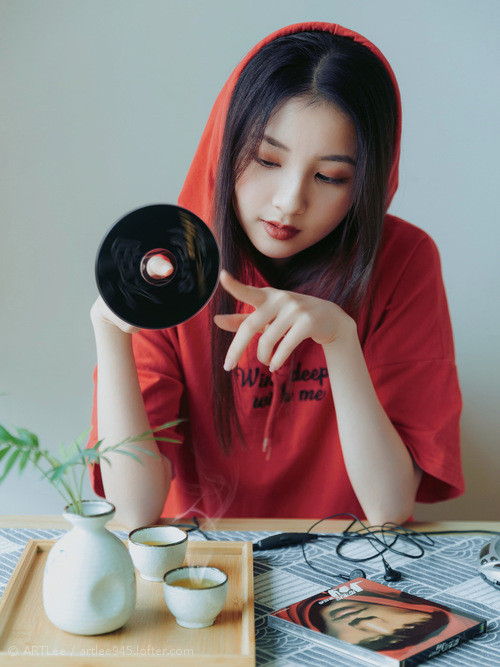 西甲国家德比焦点战与突尼斯粉碎美国，体育世界的激情与意外交响曲